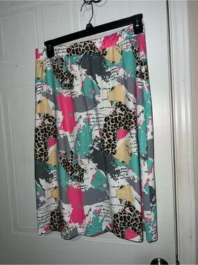 Nuggles Athletic Skirt Leopard Print Midi Skirt in Pink, Teal & Gray Leggings